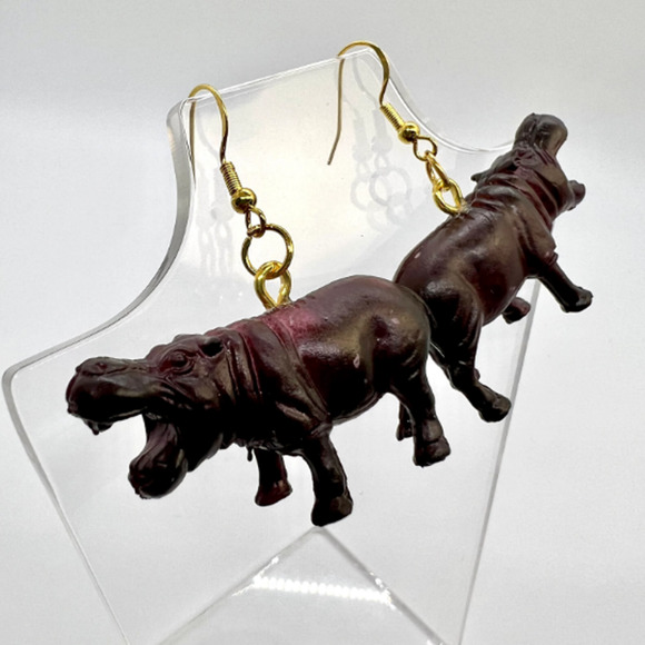 Hippo Earrings - Animal Earrings - Zoo Earrings - Teacher Earrings - Picture 5 of 9